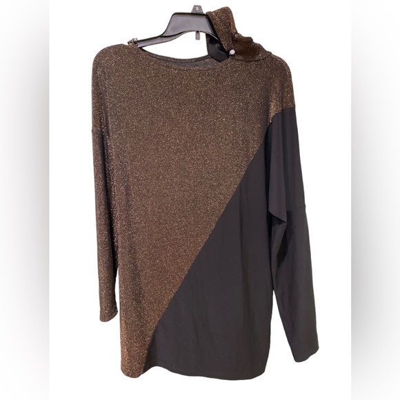 Joseph Ribkoff Cold Shoulder Top - Picture 2 of 4